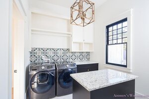 laundry-room-blue-and-gray-mosaic-tiles