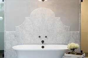 black-and-white-french-chandelier-over-bathtub